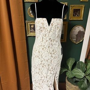 NWT Lulus Cream Lace Midi Dress